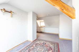 Charmante Doppelhaushälfte bzw. Mehrgenerationenhaus mit viel Potential auf traumhaften Grundstück – Die vollständige Adresse der Immobilie erhältst du vom Anbieter., 80999 Untermenzing, München – Vorschaubild 17