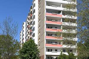 Die erste eigene Wohnung – Wörlitzer Straße 8, 12689 Marzahn, Berlin – Vorschaubild 1