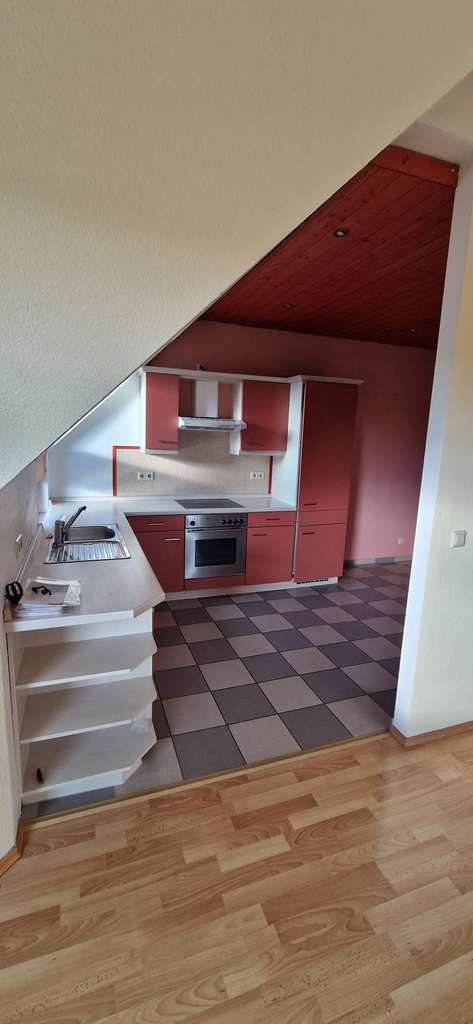 Immobilie in Senftenberg - Eigentumswohnung mit Balkon , Stellplatz im Zentrum der Stadt - Bild 3