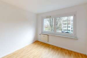 3-Raum-Wohnung mit offenen Wohn-/Essbereich – Johannes-Dick-Str. 33, 9123 Hutholz, Chemnitz – Vorschaubild 3