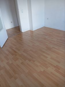 WG Zimmer frei! WG mit einer Zentrale Anlage und guter Verbindung