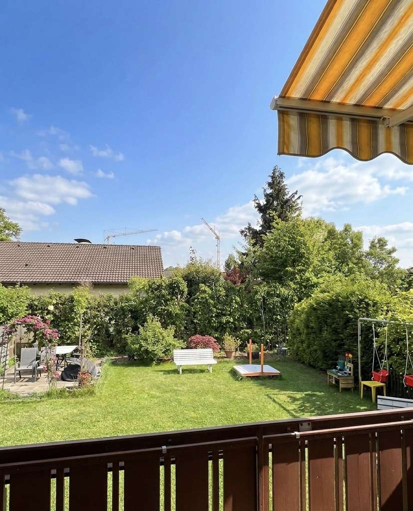Immobilie in Bergatreute - Bezugsfreie Großzügige 5-Zimmer-EG-Wohnung mit eigenem Garten, Garage & Stellplatz - Bild 2