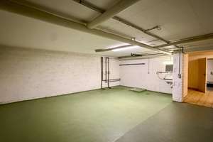 METZ IMMOBILIEN - Viel Platz für Familienleben und neue Wohnideen – 60439 Niederursel, Frankfurt am Main – Vorschaubild 13