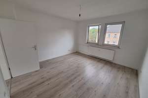 2 Zimmer Wohnung frisch renoviert am Hafen