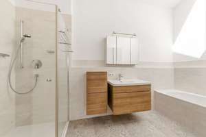 Penthouseflair: Hochwertig ausgestattete 3-Zimmer-Wohnung mit Dachterrasse in grüner Toplage – Die vollständige Adresse der Immobilie erhältst du vom Anbieter., 81479 Solln, München – Vorschaubild 6