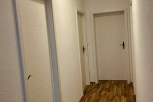 Wohnen mit Charakter: Geräumige Vierzimmerwohnung in Köln-Porz – Die vollständige Adresse der Immobilie erhältst du vom Anbieter., 51143 Porz (Ortsteil), Köln – Vorschaubild 4