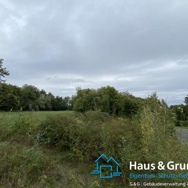 *** Wohnung im energieeffizienten Neubau aus 2022 - mit Balkon -  Aussicht ins Grüne ***