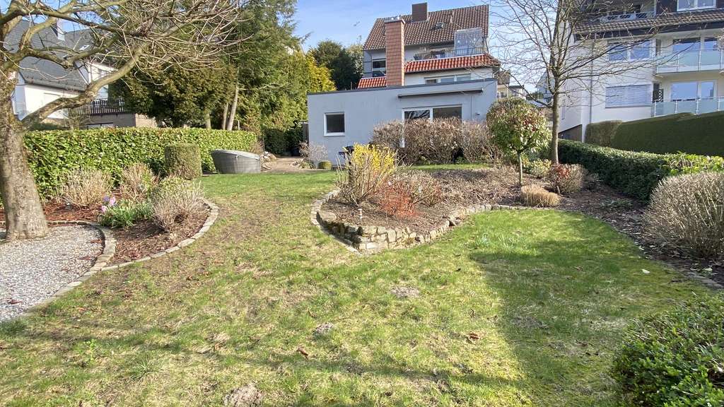 Immobilie in Bad Iburg - Haus mit Garten auf Eigentumsgrundstück  - Bild 0