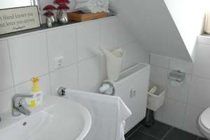 3-Zimmer Dachgeschosswohnung mit eigenem Gartenanteil – 93051 Kumpfmühl-Ziegetsdorf-Neuprüll, Regensburg – Vorschaubild 11