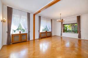Repräsentatives Klinkerhaus  mit großzügigem Garten vom Park umsäumt im Herzen von KR-Bockum! – Die vollständige Adresse der Immobilie erhältst du vom Anbieter., 47800 Bockum, Krefeld – Vorschaubild 4