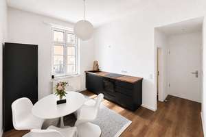Traumhafte Südterrasse und Top-Lage: stilvolle 1-Zimmer-Wohnung im attraktiven Düsseldorf Pempelfort – Die vollständige Adresse der Immobilie erhältst du vom Anbieter., 40477 Pempelfort, Düsseldorf – Vorschaubild 2