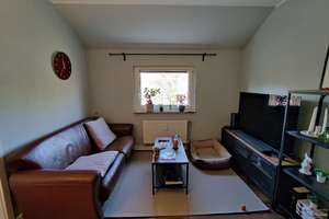Gemütliche Dachgeschoßmaisonettewohnung mit Einbauküche – Am Turnisch 8, 40231 Eller, Düsseldorf – Vorschaubild 3