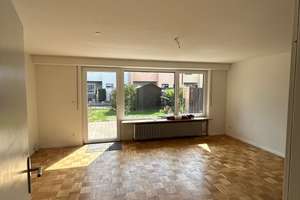 Viel Platz für den Alltag: Modernisiertes Reihenmittelhaus in Fürth – 90766 Hardhöhe, Fürth – Vorschaubild 3