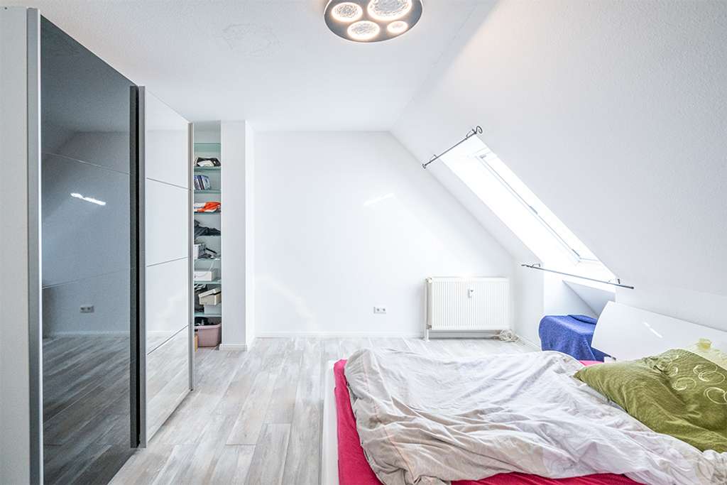 Immobilie in Paderborn - Maisonette-Apartment mit Balkon & Stellplatz in zentraler Lage - Bild 2