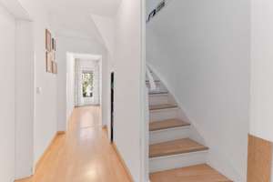 Charmantes Wohnhaus mit großer Dachterrasse & Garage in ruhiger Hoflage – Die vollständige Adresse der Immobilie erhältst du vom Anbieter., 70376 Neckarvorstadt, Stuttgart – Vorschaubild 13