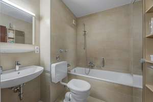 Property thumbnail 7