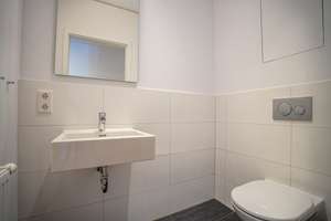 Exklusives, saniertes Penthouse mit großer Dachterrasse und Einbauküche – Die vollständige Adresse der Immobilie erhältst du vom Anbieter., 52072 Ponttor, Aachen – Vorschaubild 11