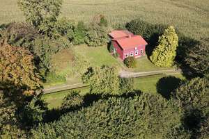 Klein aber Mein! 
Landhaus in traumhafter, idyllischer Lage von Angeln! – Die vollständige Adresse der Immobilie erhältst du vom Anbieter., 24402 Esgrus – Vorschaubild 1