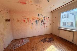 Köln-Sürth sanierungsbedürftiges Einfamilienhaus mit Ausbaumöglichkeiten – Bergstraße 28, 50999 Sürth, Köln – Vorschaubild 9
