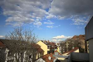 Gepflegte 2-Zi-Whg mit Balkon und Weitblick in Toplage S-West –Hasenbergsteige – Die vollständige Adresse der Immobilie erhältst du vom Anbieter., 70178 Rotebühl, Stuttgart – Vorschaubild 2