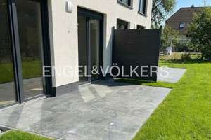 Moderne Neubau Doppelhaushälfte in familienfreundlicher Lage – Die vollständige Adresse der Immobilie erhältst du vom Anbieter., 22175 Bramfeld, Hamburg – Vorschaubild 1