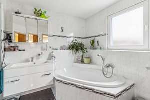 Einziehen & wohlfühlen – Doppelhaushälfte mit Garten, Terrasse und Raum für Ihre Ideen – 63071 Tempelsee, Offenbach am Main – Vorschaubild 12