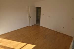Charmantes 2-Zimmer Apartment in Darmstadt-Mitte – Goethestraße 43, 64285 Mitte, Darmstadt – Vorschaubild 3