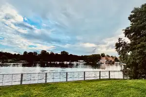 Ruhiges Wohnen mit Spreeblick und Nähe zur Köpenicker Altstadt – Am Krusenick 17, 12555 Berlin – Vorschaubild 18