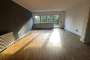 Großer Garten und geräumige Wohnküche in Lämmerspiel,  2,5-Zimmer-Wohnung, keine Hunde möglich – Die vollständige Adresse der Immobilie erhältst du vom Anbieter., 63165 Mühlheim am Main – Vorschaubild 2
