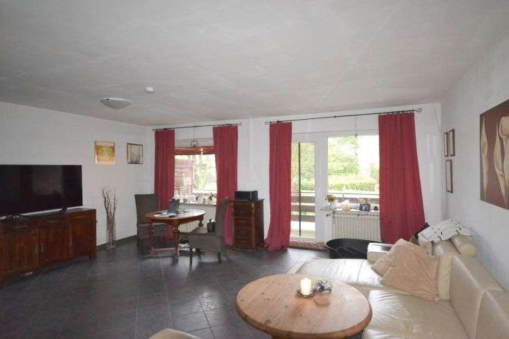 Immobilie in Burg (Dithmarschen) - Charmantes Reihenmittelhaus in sonniger Sackgassenlage von Burg, Kreis Dithmarschen - Bild 2