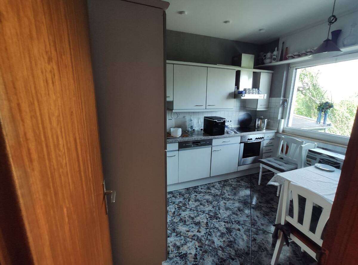 Immobilie in Radevormwald - ZFH in ruhiger Lage mit Carport und großem Grundstück - Bild 3