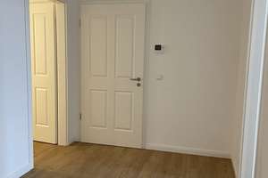 Geräumige 2-Zimmerwohnung im Herzen der Lübecker Innenstadt – 23552 Innenstadt, Lübeck – Vorschaubild 2
