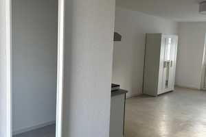 Gepflegte und teilmöblierte 1-Zimmer-Wohnung – Fraunhoferstraße 4, 97076 Würzburg – Vorschaubild 3