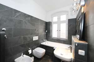 STILVOLL AUSGESTATTET - ALTBAUCHARME MIT HOHEN DECKEN, STUCK & SCHÖNEN HOLZDIELEN - MIT BALKON – Exerzierstr. 19 rr, 13357 Gesundbrunnen, Berlin – Vorschaubild 29