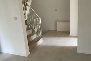 Schöne Doppelhaushälfte mit neuer Einbauküche, Terrasse und Blick ins Grüne – Die vollständige Adresse der Immobilie erhältst du vom Anbieter., 23568 Sankt Gertrud, Lübeck – Vorschaubild 2