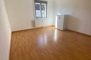 Helles Studenten-Zimmer in EG-wohnung in Stuttgart – Stuttgart – Vorschaubild 3