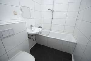 3-Zimmer-Wohnung, Bad mit Badewanne, frisch saniert – Schweriner Straße 3, 39104 Altstadt, Magdeburg – Vorschaubild 6