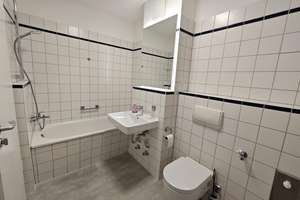 5,8 % IST-Rendite, renovierte 2 Zimmer Wohnung mit Balkon, EBK und Stellplatz – 4209 Grünau-Mitte, Leipzig – Vorschaubild 5