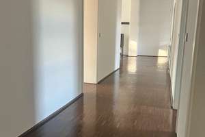 Elegante, großzügige 4 Zimmer-Wohnung in Gründerzeithaus – Zuckerfabrik 4, 70376 Hallschlag, Stuttgart – Vorschaubild 2