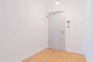 3 Zimmer Wohnung mit Erker und Balkon sowie mit Einbauküche – Schlossallee 9, 13156 Niederschönhausen, Berlin – Vorschaubild 6
