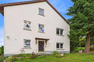 Geräumiges Zweifamilienhaus hell freundlich und bereit für neue Ideen | Eppingen-Rohrbach – Die vollständige Adresse der Immobilie erhältst du vom Anbieter., 75031 Eppingen – Vorschaubild 2
