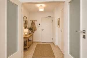Zum Wohlfühlen oder Investieren: Lichtdurchflutete 2-Zimmer-Wohnung mit XXL-Balkon am Bavariapark – Die vollständige Adresse der Immobilie erhältst du vom Anbieter., 80339 Schwanthalerhöhe (Ortsteil), München – Vorschaubild 10