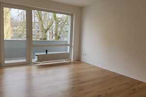"Ihr neues Zuhause: Stilvolle 3-Zimmer-Wohnung mit Einbauküche!" – Leimbachweg 26, 51069 Köln – Vorschaubild 3