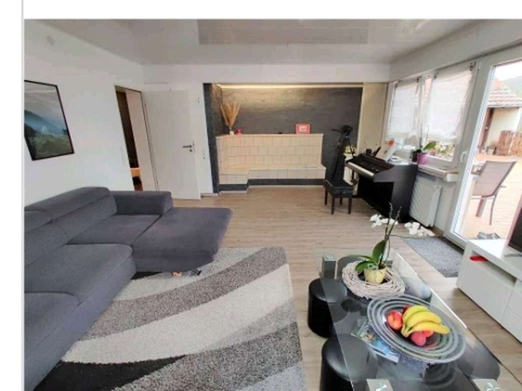 Immobilie in Kandern - Moderne Wohntraum mit großflächiger Terasse - Bild 2