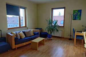 2-Zimmer-Wohnung in Berlin-Tempelhof mit Kaminofen und Klimanlage – Die vollständige Adresse der Immobilie erhältst du vom Anbieter., 12101 Tempelhof, Berlin – Vorschaubild 5