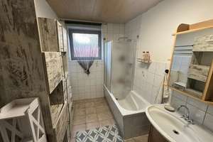Vollvermietetes Dreifamilienhaus in Elsfleth - Kapitalanlage mit 17.100 € Jahresnettokaltmiete! – Sandfeld 26, 26931 Elsfleth – Vorschaubild 23