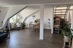 Helle 2-Zimmer Maisonette 