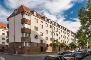 Nachmieter gesucht / 2-Raum-Wohnung im Dachgeschoss