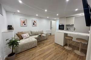 Helle 2-Zimmer Wohnung im EG mit EBK in Stuttgart-Zuffenhausen