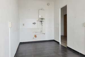 Modern & hell: Wohnung mit offener Wohnküche – Direkt einziehen in Halle/ Neustadt! "Neukundenbonus" – Richard-Paulick-Straße 7, 6124 Südliche Neustadt, Halle (Saale) – Vorschaubild 7